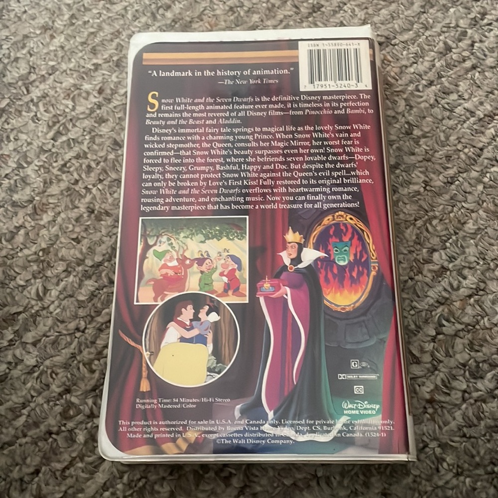 Snow White and the Seven Dwarfs VHS - Picture 4 of 4